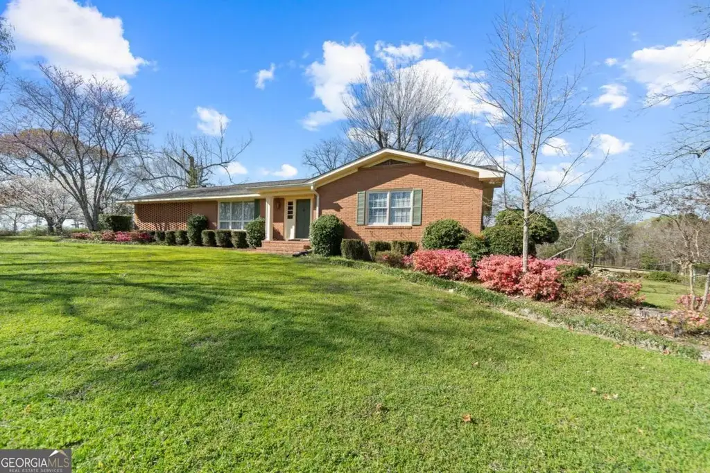 56 Claymont Road, Mcintyre