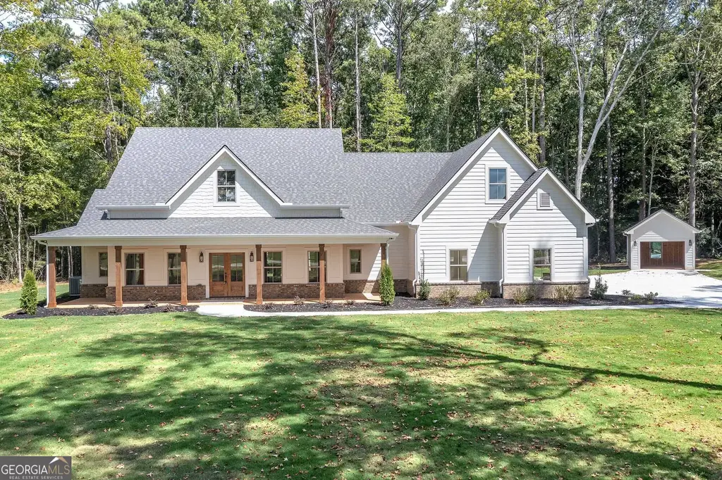 164 Henderson Mill, Mansfield