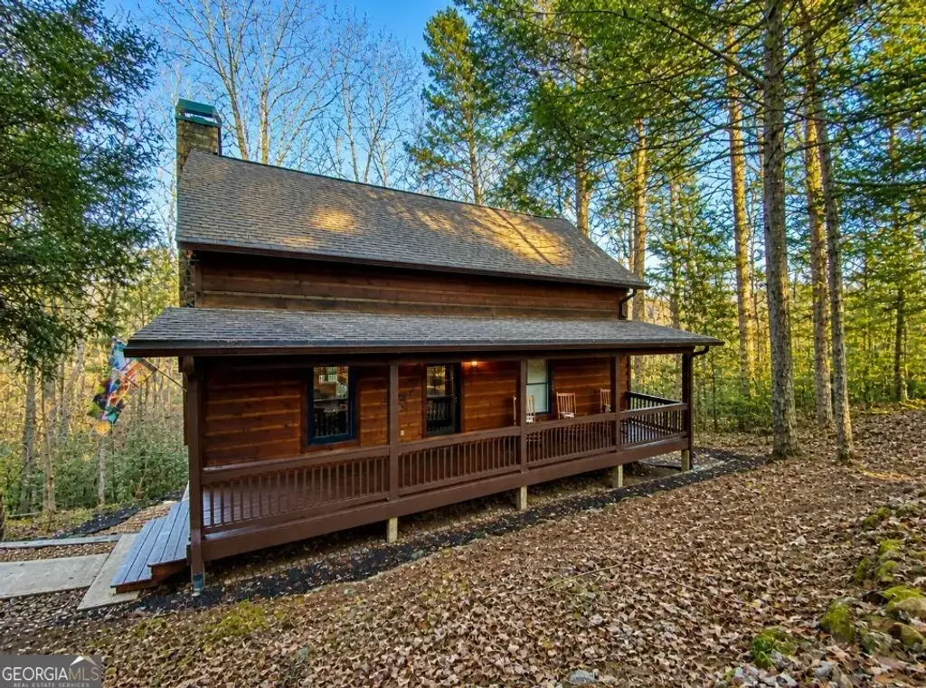 310 Highland Trail, Cleveland