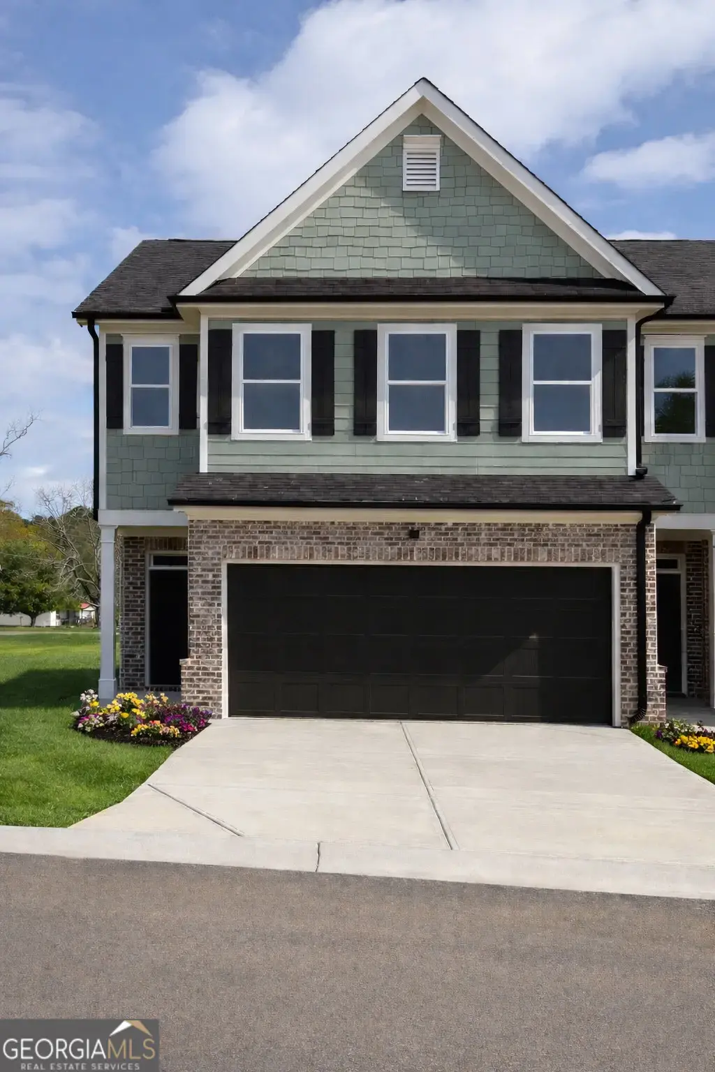 15 Crest Drive 1, Hartwell