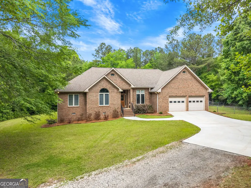 1370 Deerwood Drive, Madison