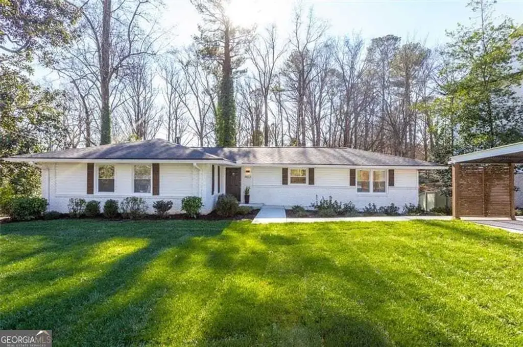 1453 Oconee Pass Ne, Brookhaven