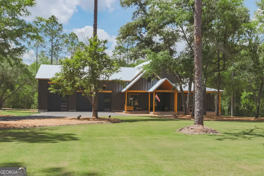 6034 Turkey Oak Road, Blackshear
