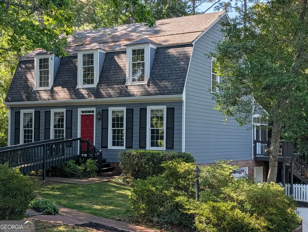 318 Burke Circle, McDonough