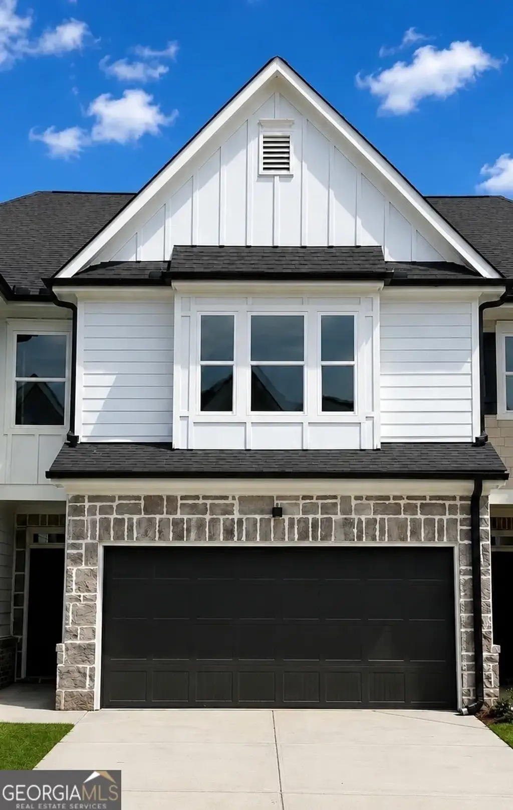 19 Crest Drive 2, Hartwell