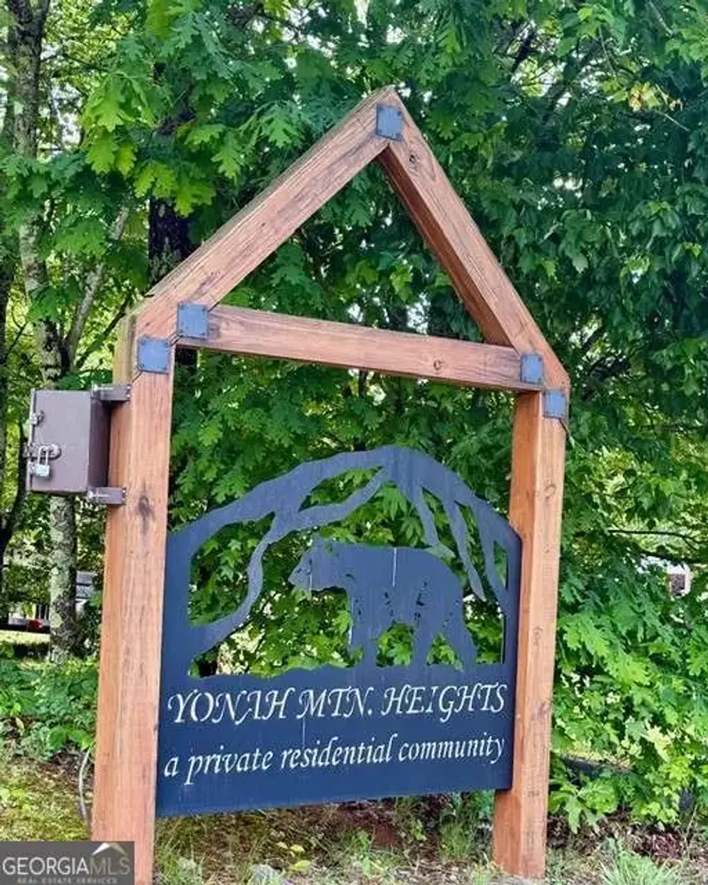 Soaring Hawk Trail, Cleveland