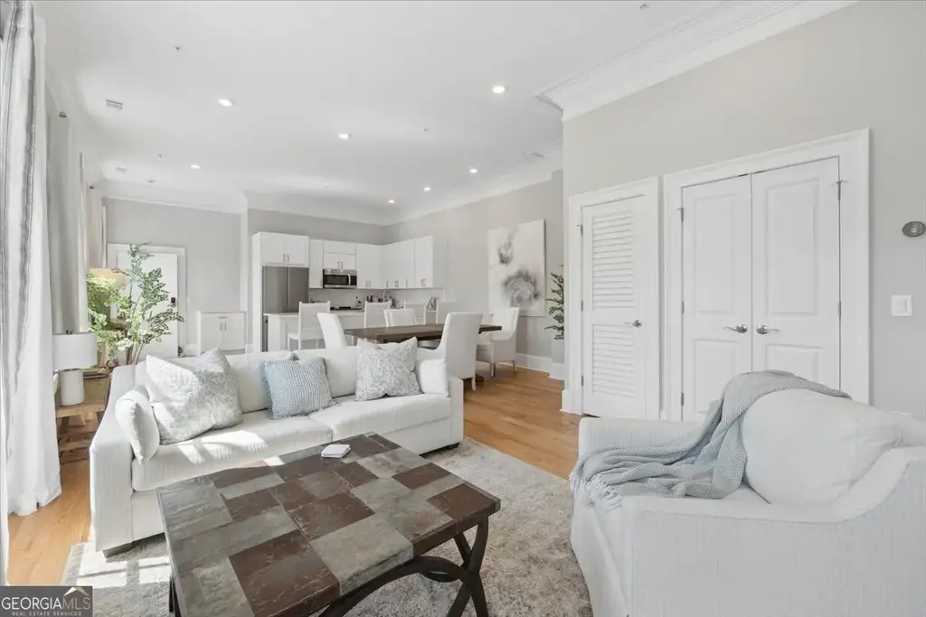 200 W Washington Street Unit B, Madison