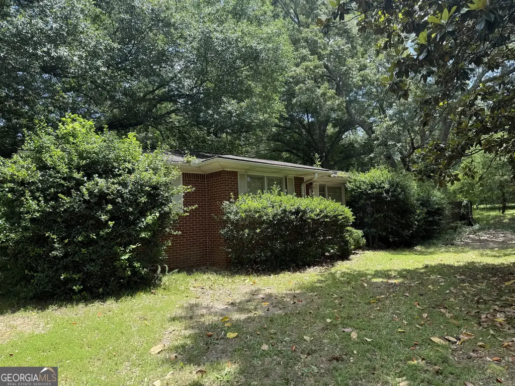 1810 Highway 138 E, Stockbridge