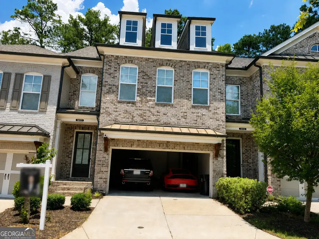 5022 Towneship Creek Road, Roswell