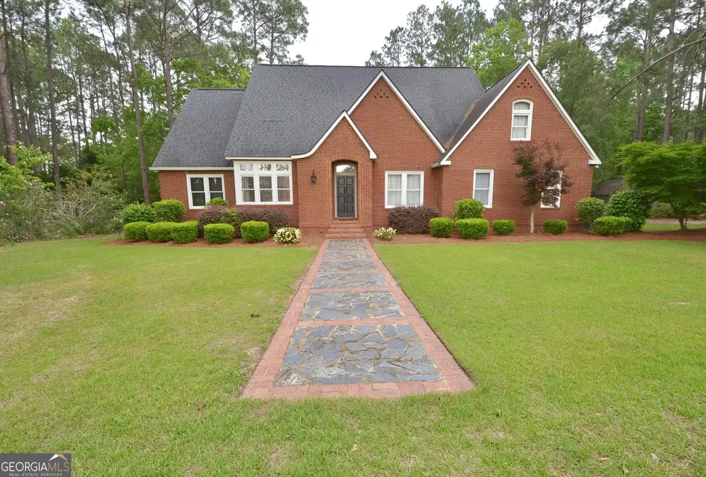 41 Pine Lane Drive, Eastman