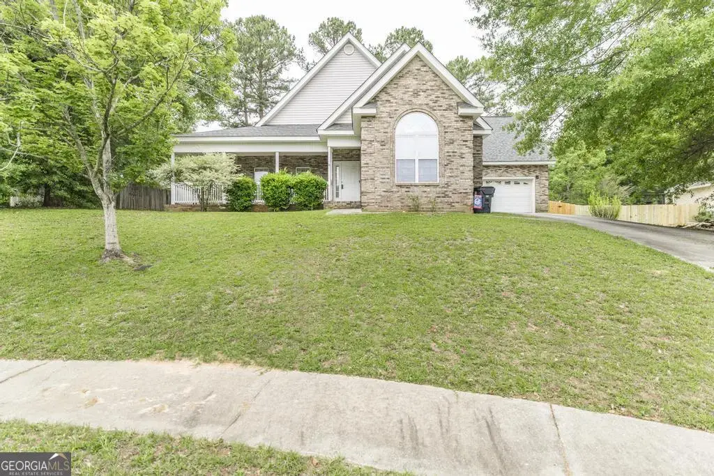 211 Cade Terrace, Warner Robins