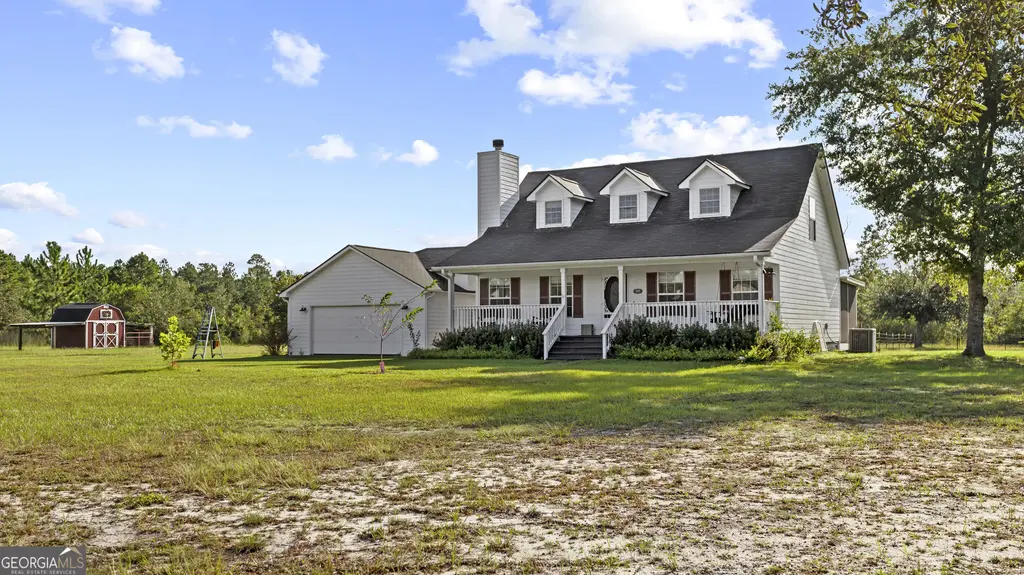 315 Jeanies Road, Hinesville