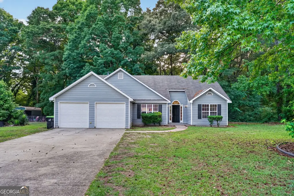 221 Fairview Point, Ellenwood