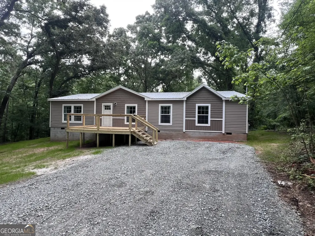 112 Autumn Lane Ne, Milledgeville