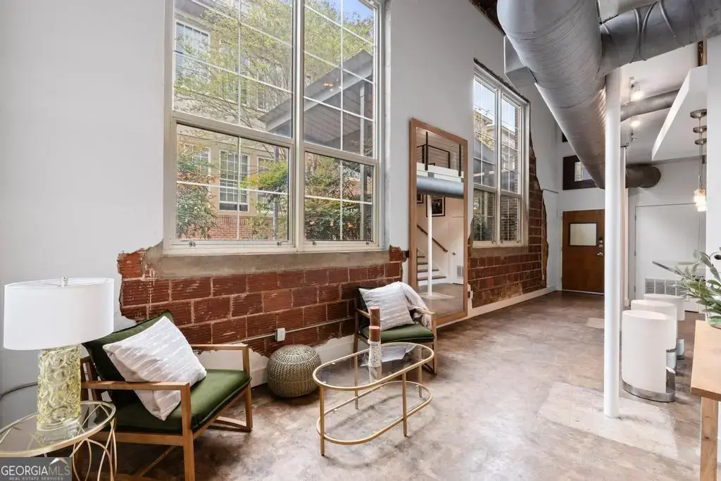 600 College Street 113, Hapeville