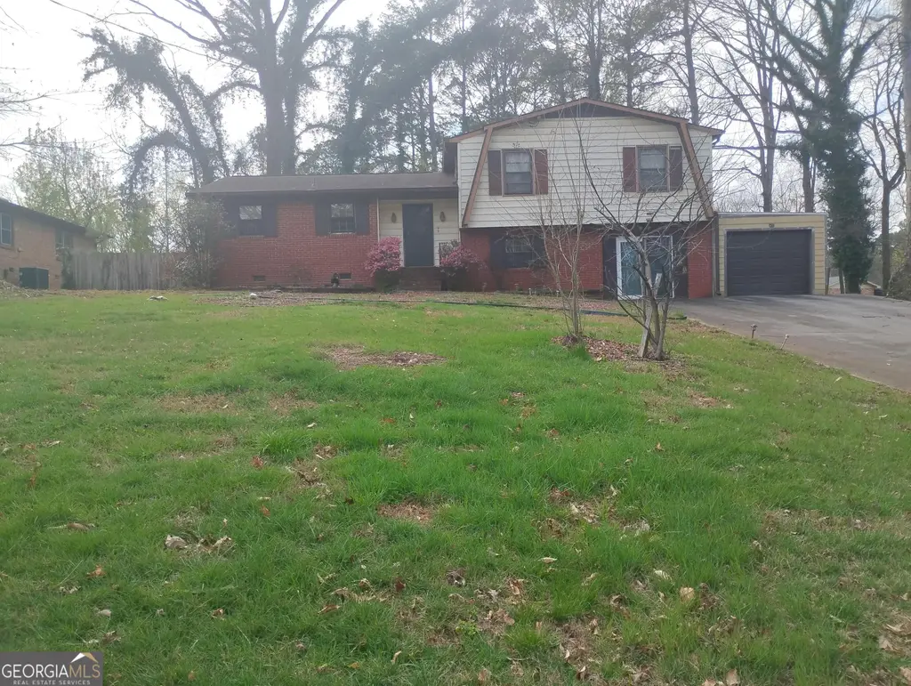 2837 Pebble Drive, Decatur
