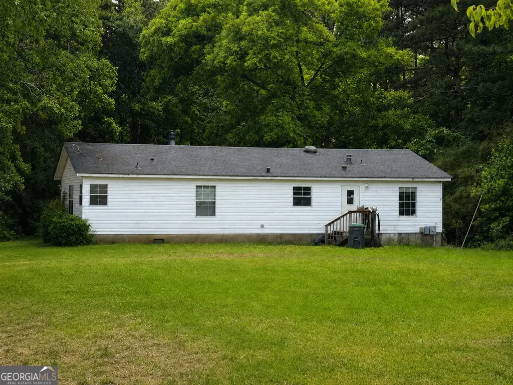 460 Highway 3 N, Hampton