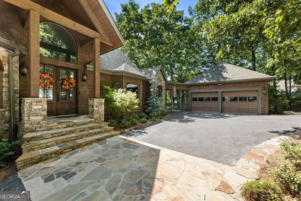 912 Mcelroy Mountain Drive, Big Canoe