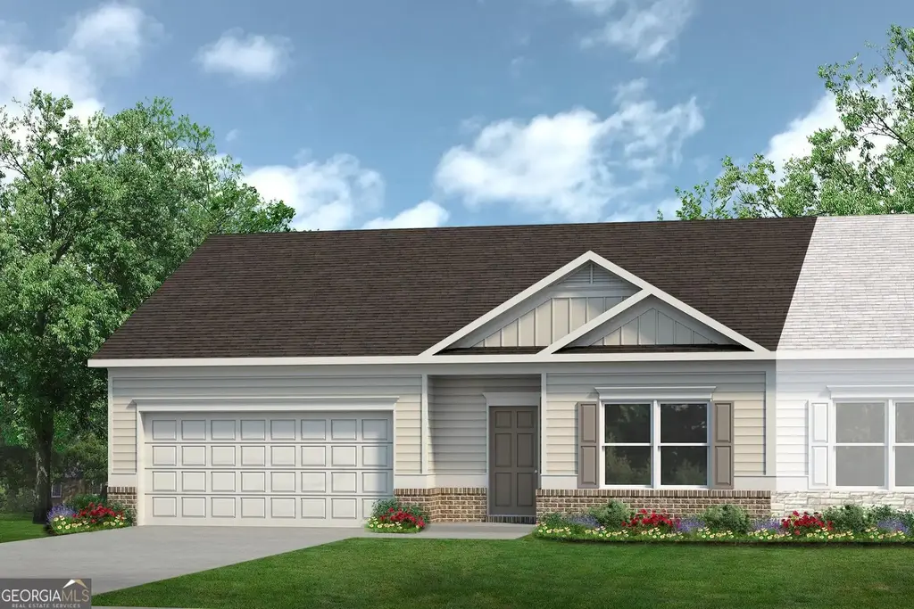 129 Cottage Court 7b, Thomaston