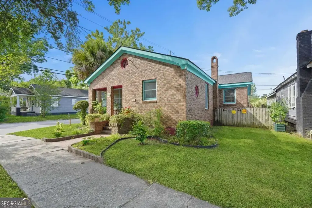 702 E 32nd Street, Savannah