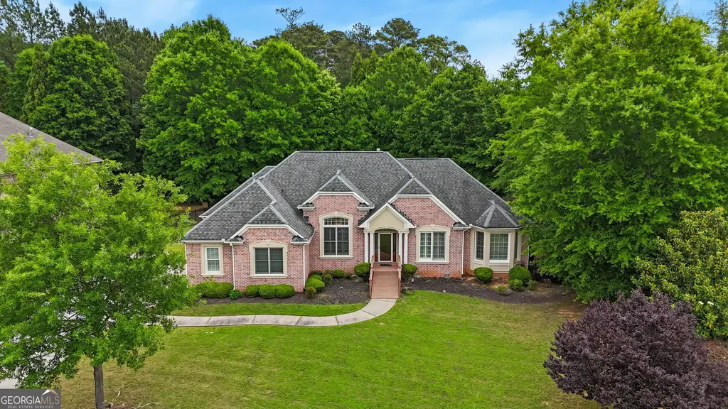 1032 Willowood Lane Sw, Atlanta