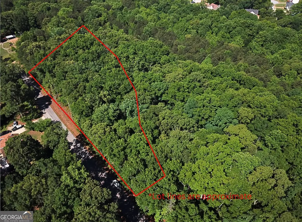 Leola Road, Douglasville