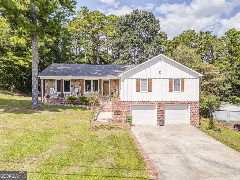 32 Devonshire Drive Se, Rome