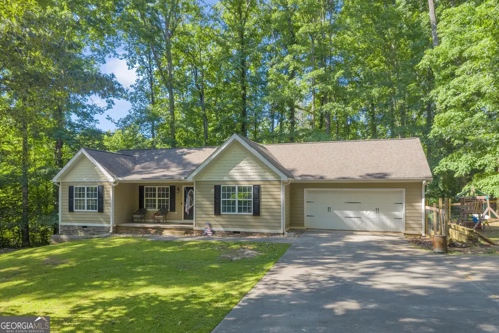 211 Normandy Trail, Lavonia