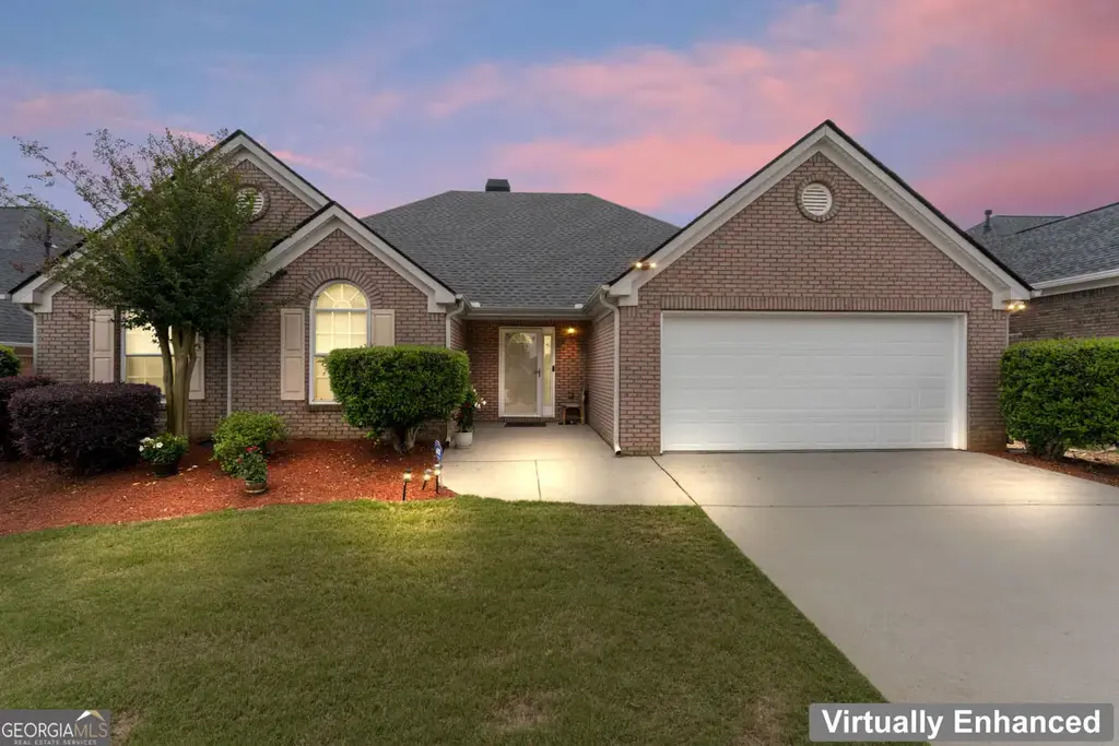 1329 Jubilee Lane, McDonough