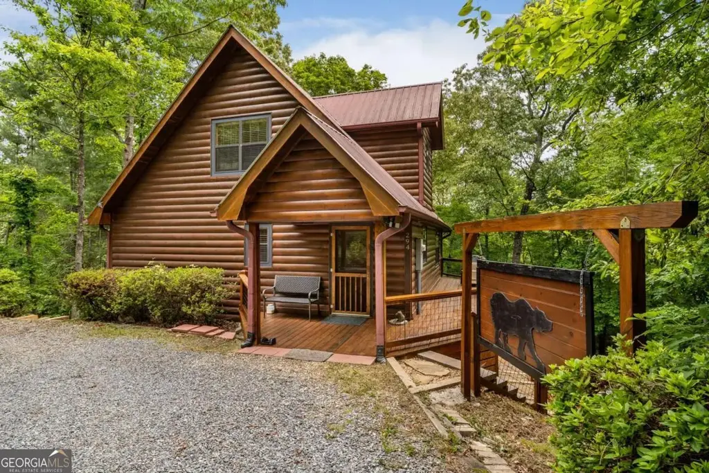 294 Oakwood Trail, Mineral Bluff