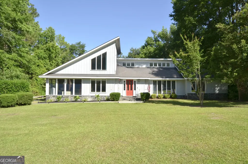 1222 4th Avenue, Eastman