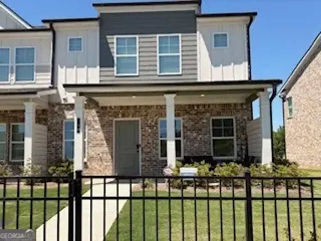 369 South Point Boulevard 15, Mcdonough