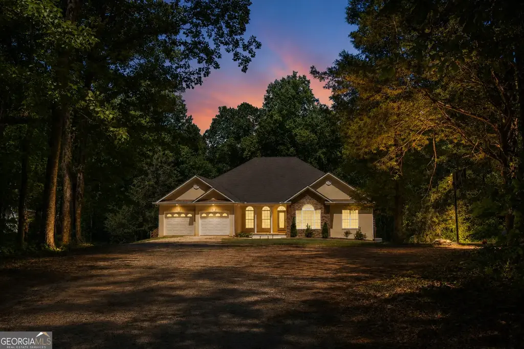 1276 Fossett Road, Concord