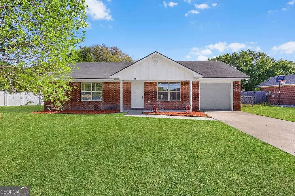 1456 Blackhawk Hollow, Hinesville