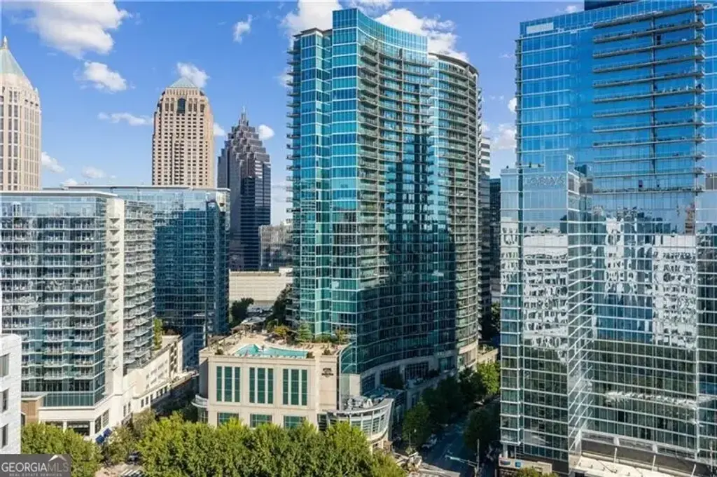 1080 Peachtree Street Ne 1307, Atlanta