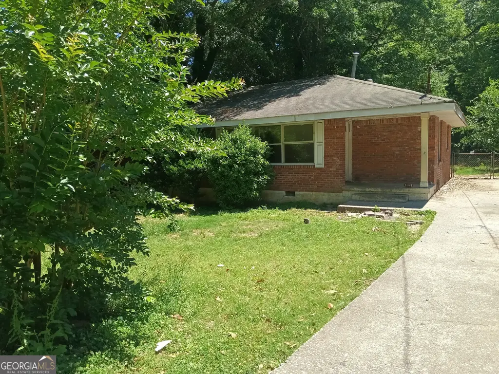 1238 Lloyd Drive, Forest Park