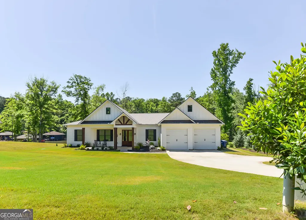 209 Lee Road 2121, Salem