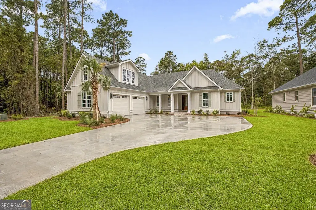 116 Eagle Crest Drive, Waverly