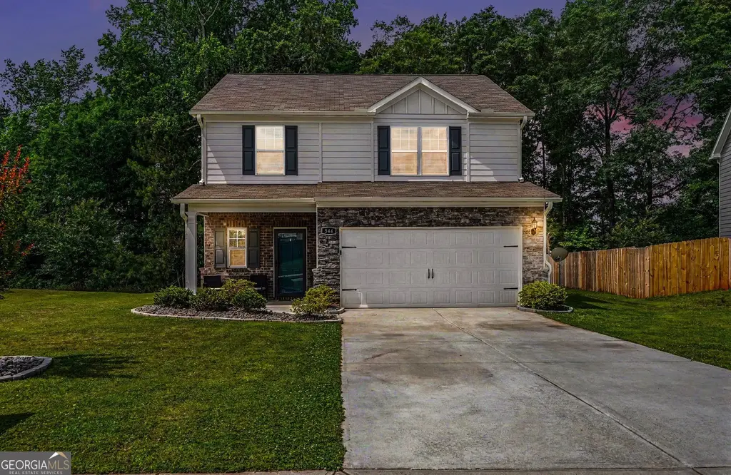 544 Moline Way, Locust Grove