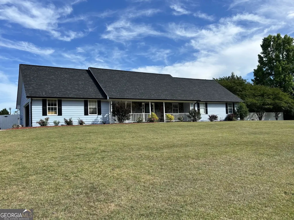 1962 Joanne Drive, Loganville