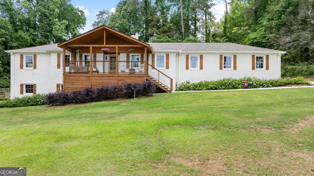 29 Red Bud Trail, Newnan