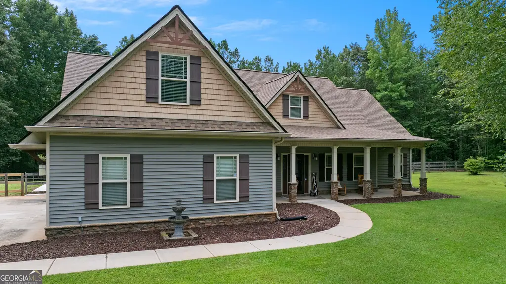 2694 Welcome Road, Newnan