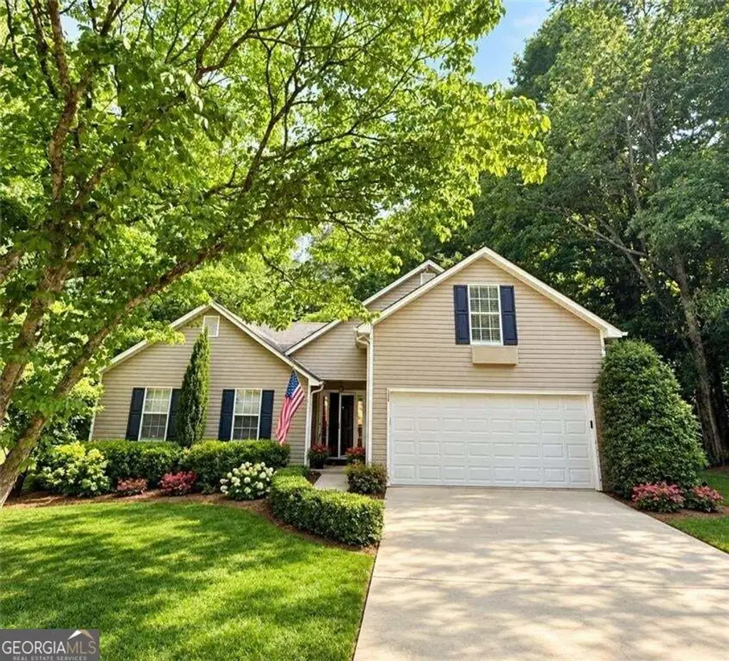 164 Flagman Street, Dawsonville