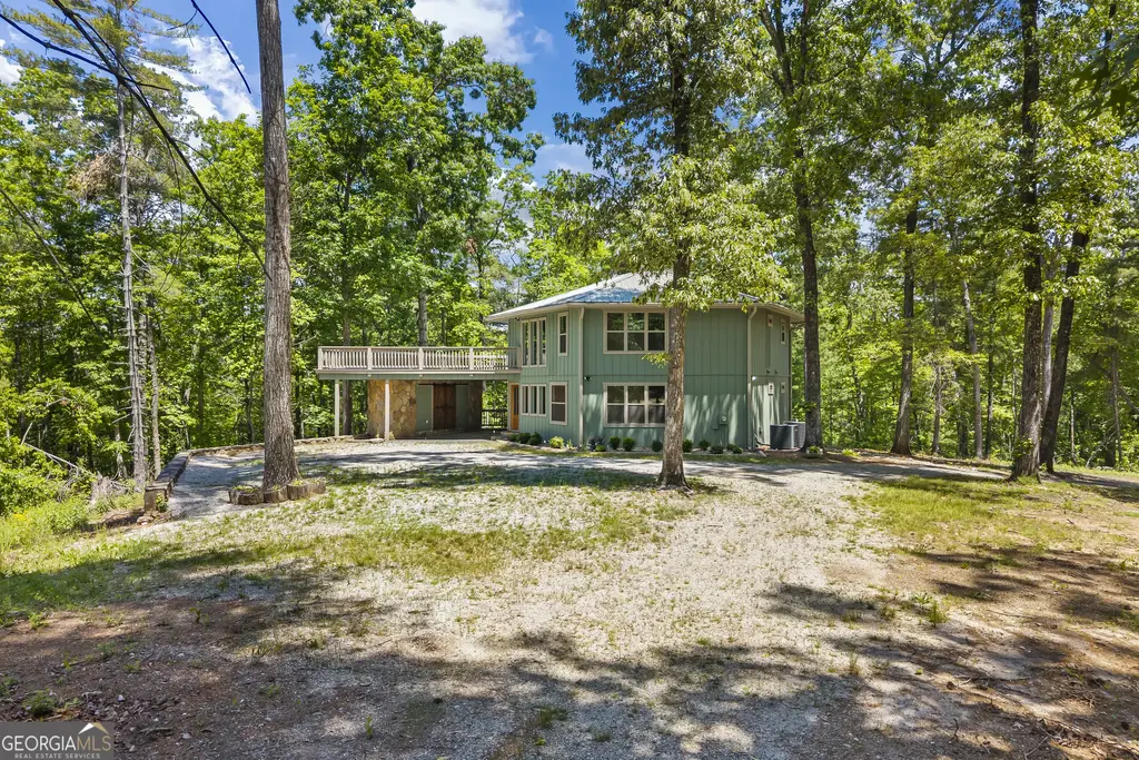 484 Mountain Stream Lane, Lakemont
