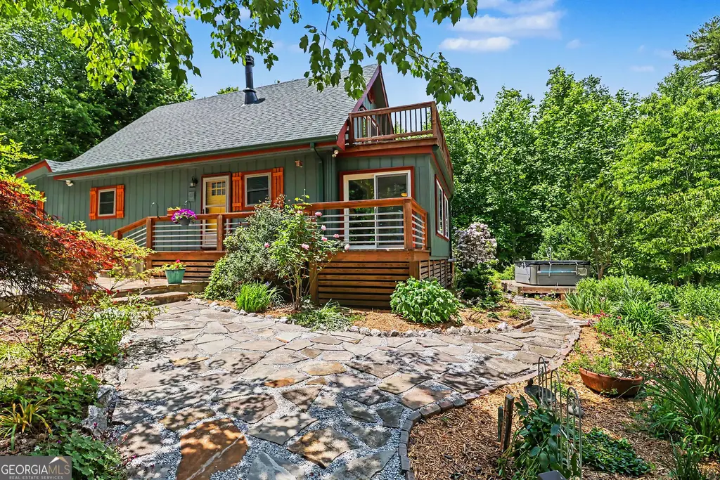 520 Chickasaw Lane, Rabun Gap