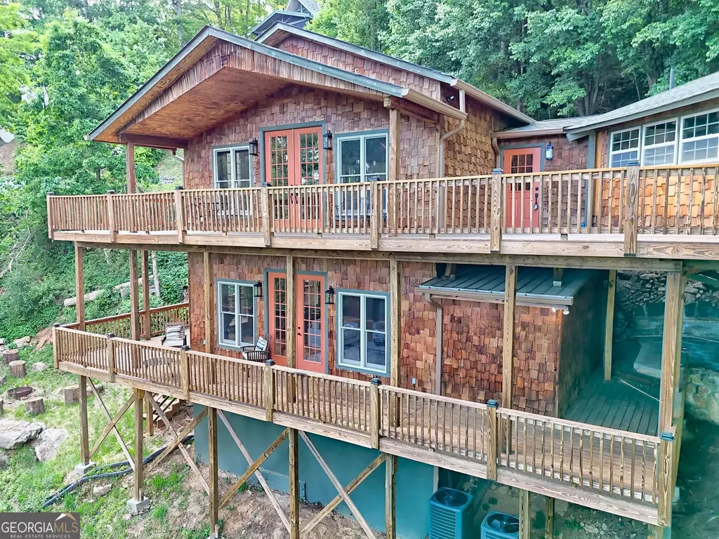 1085 Sky High Drive, Dillard