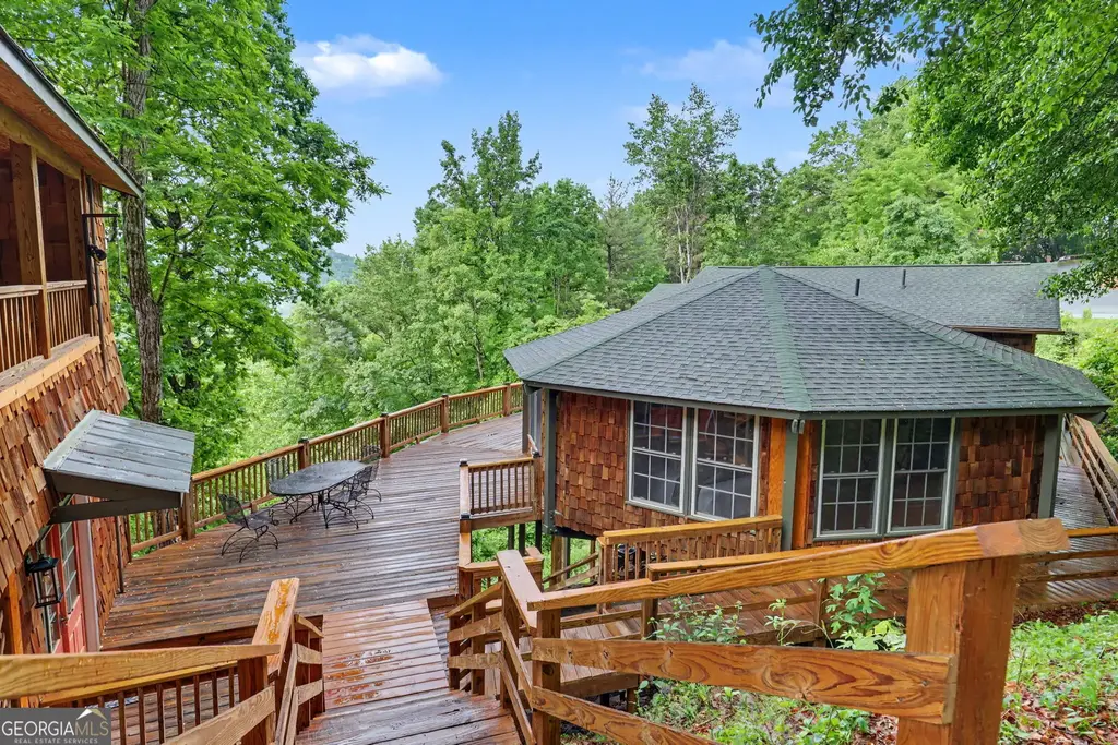 1085 Sky High Drive, Dillard