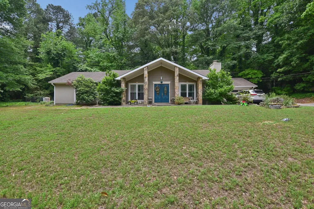 1888 Abbey Court, Conyers
