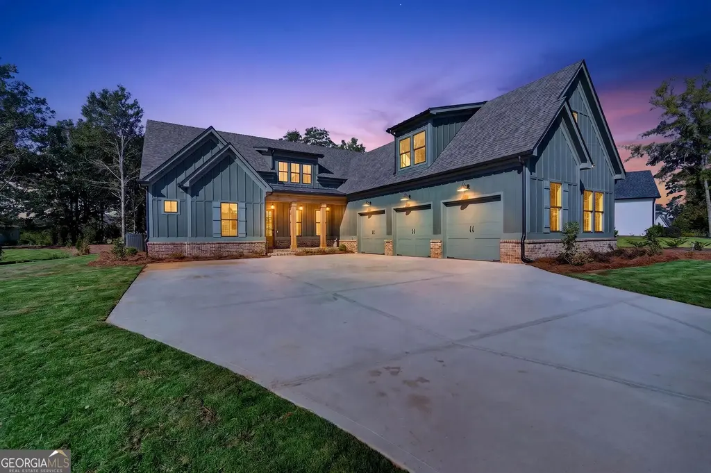 203 Eagles Way, Eatonton
