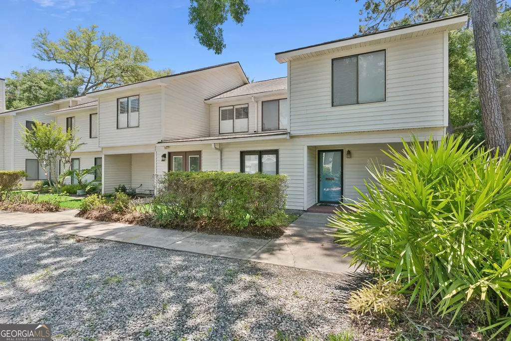 809 Mallery Street D, St. Simons